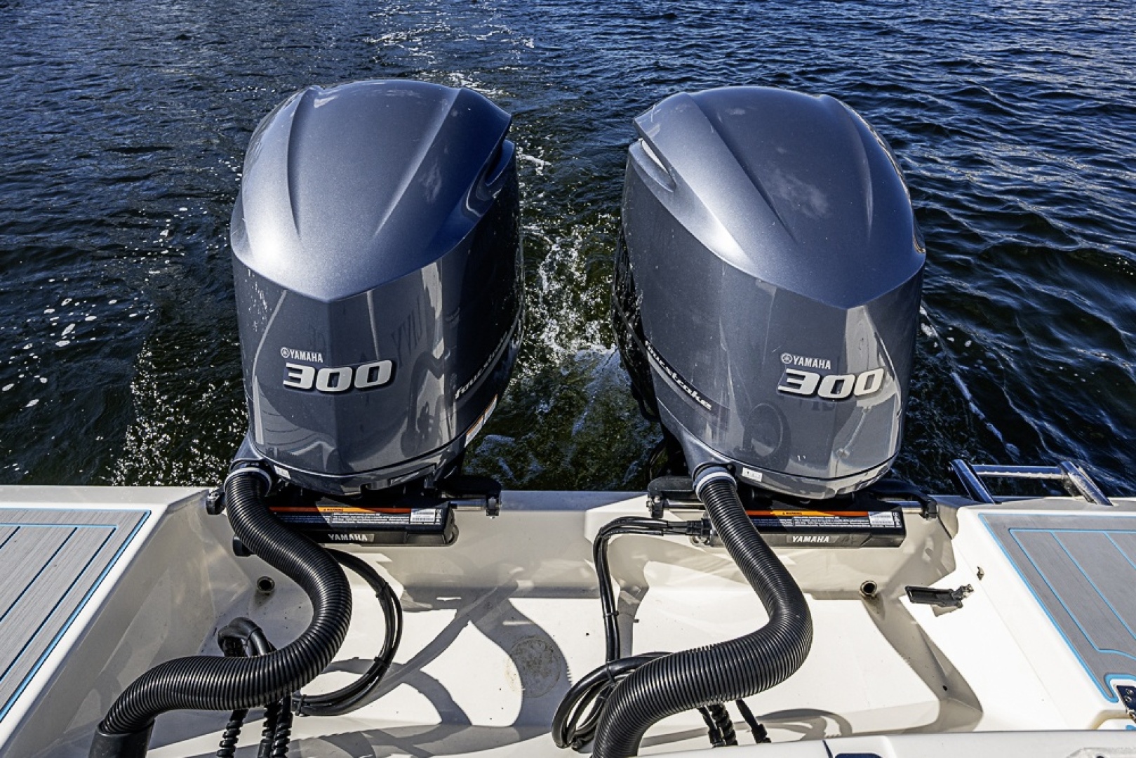 Cobia-320 CC 2021 -Boca Raton -Florida-United States-6187417 | Thumbnail