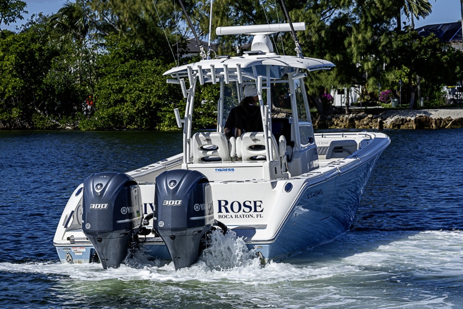 Cobia-320 CC 2021 -Boca Raton -Florida-United States-6187442 | Thumbnail