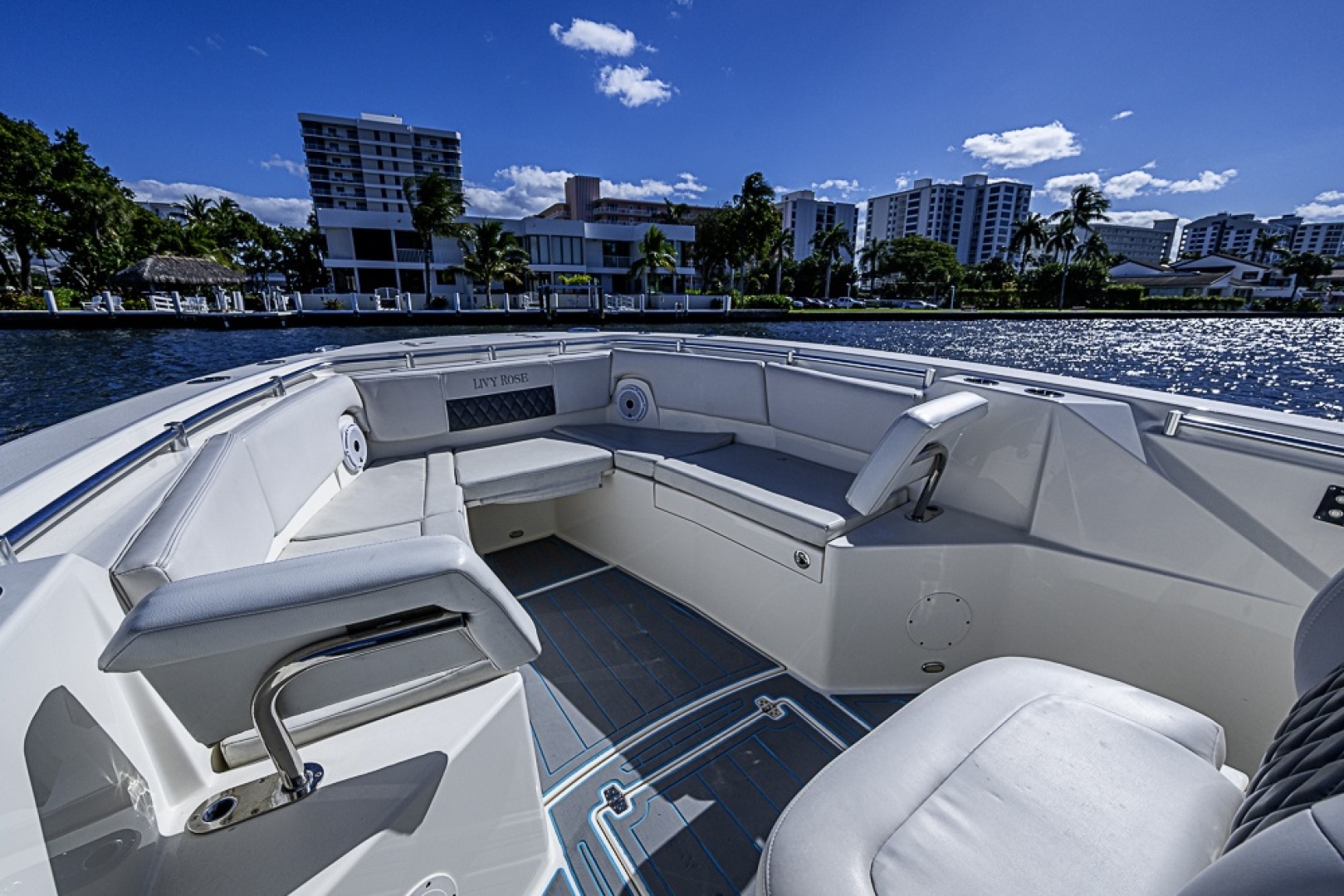 Cobia-320 CC 2021 -Boca Raton -Florida-United States-6187404 | Thumbnail