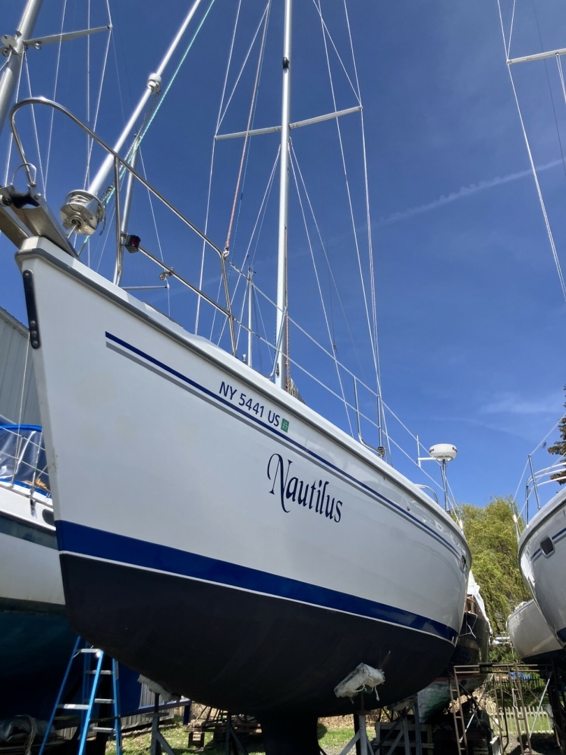 Catalina-Catalina 350 2004-Nautilus Sodus Point-New York-United States-6252845 | Thumbnail