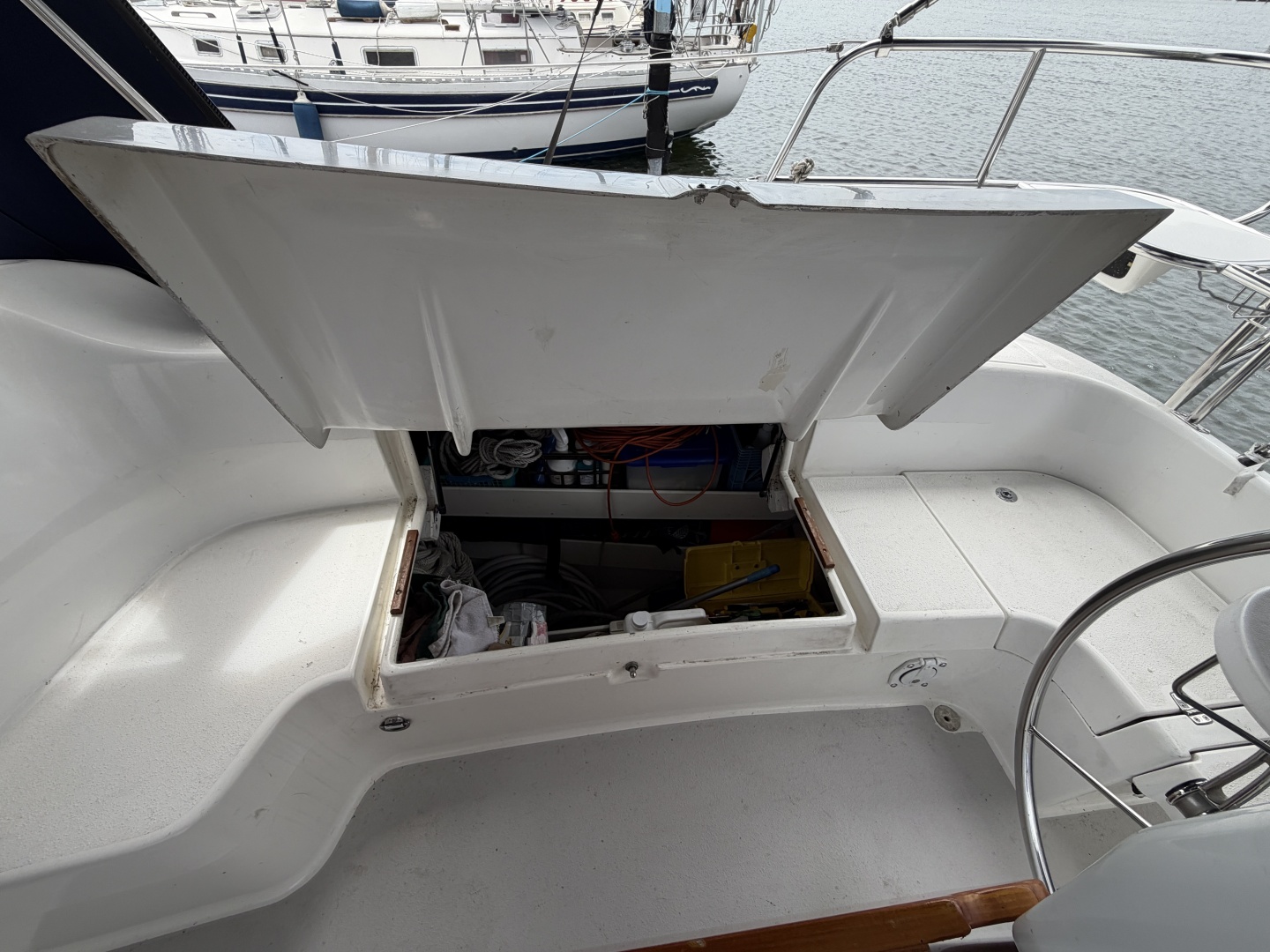 Catalina-Catalina 350 2004-Nautilus Sodus Point-New York-United States-6252807 | Thumbnail