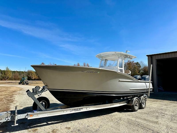 Custom-26CC 2011 -Greenville-North Carolina-United States-6187600