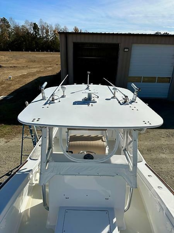 Custom-26CC 2011 -Greenville-North Carolina-United States-6187611
