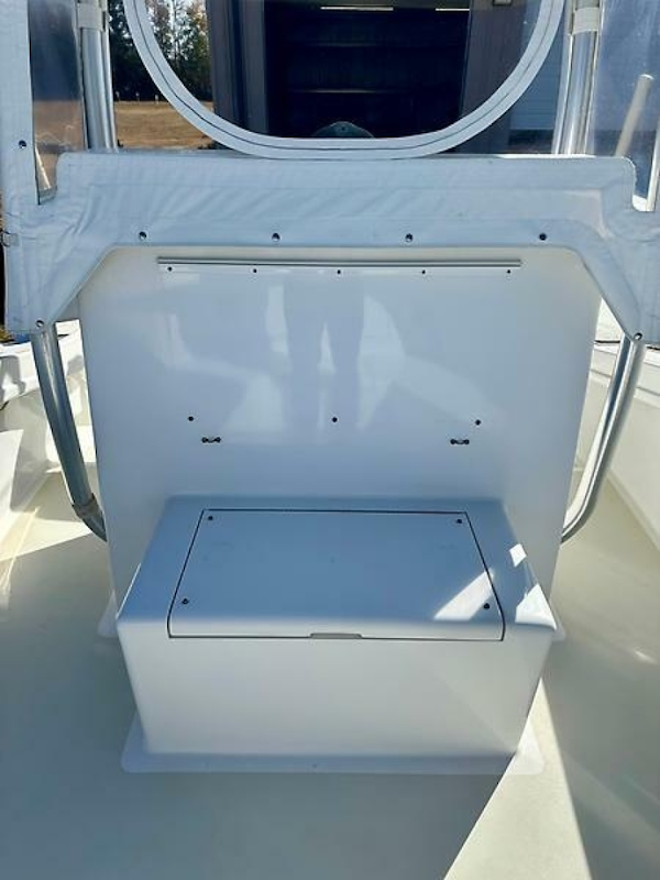Custom-26CC 2011 -Greenville-North Carolina-United States-6187613