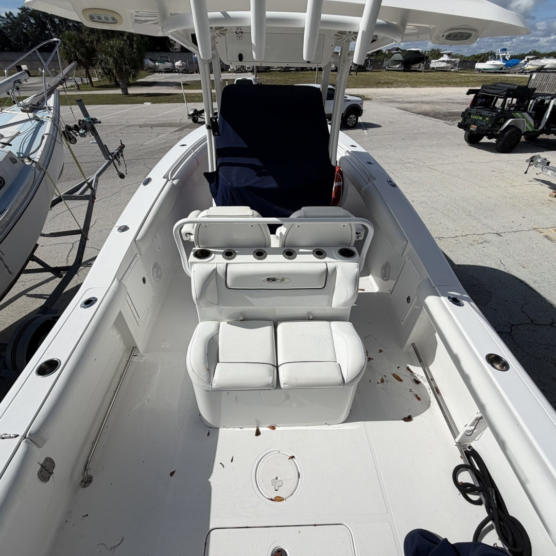 Sea Hunt-GameFish 30 2015 -Parick Air Force Base -Florida-United States-6187668 | Thumbnail
