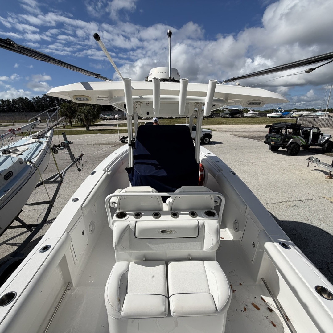Sea Hunt-GameFish 30 2015 -Parick Air Force Base -Florida-United States-6187670 | Thumbnail