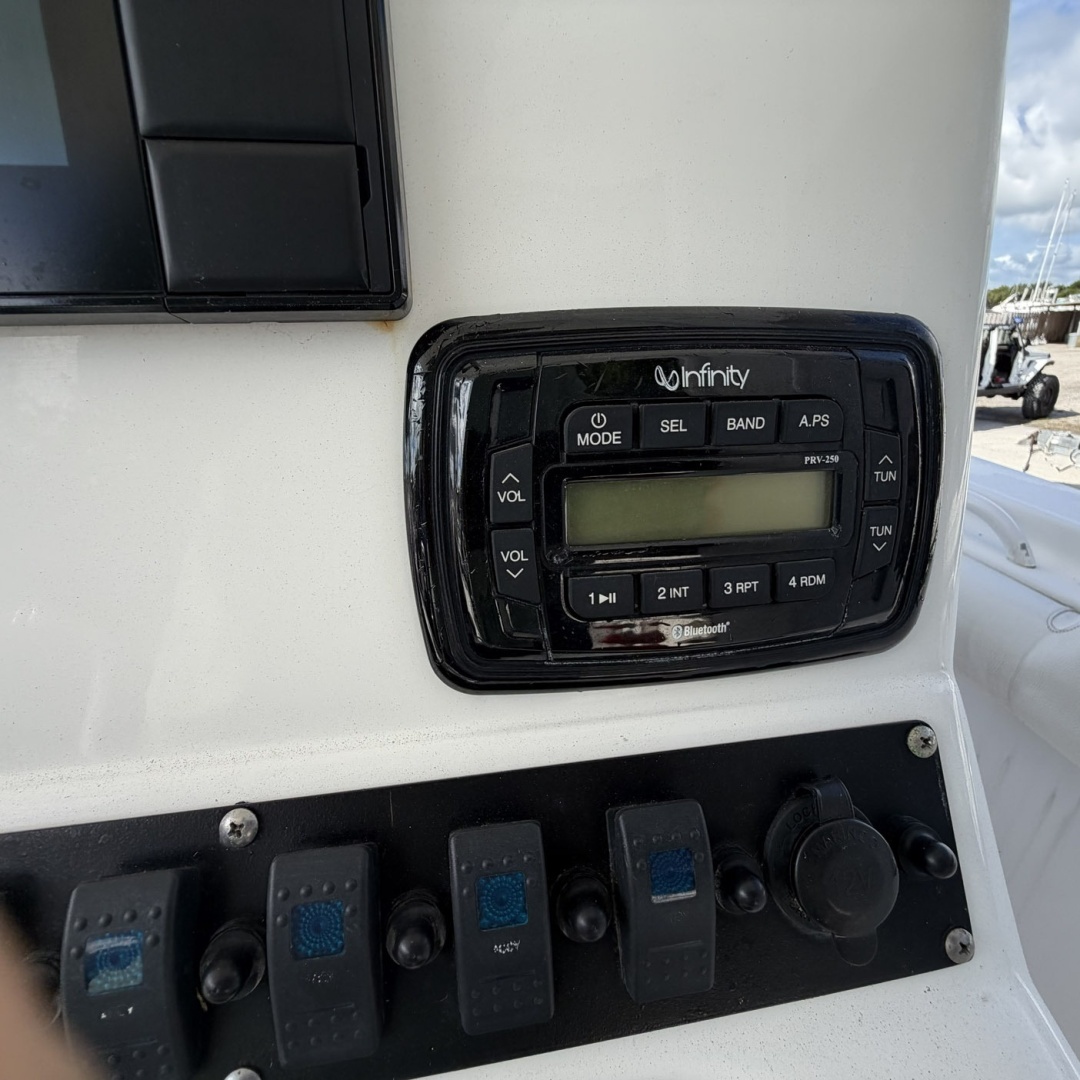 Sea Hunt-GameFish 30 2015 -Parick Air Force Base -Florida-United States-6187659 | Thumbnail