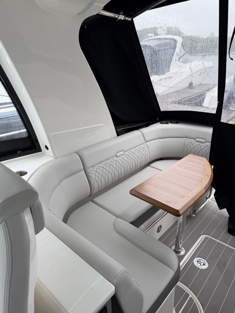Sea Ray-370 Sundancer 2022 -Greenwich-Connecticut-United States-6187739 | Thumbnail