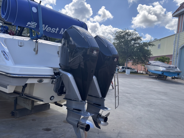 Boston Whaler-320 Vantage 2024 -Naples-Florida-United States-6187944