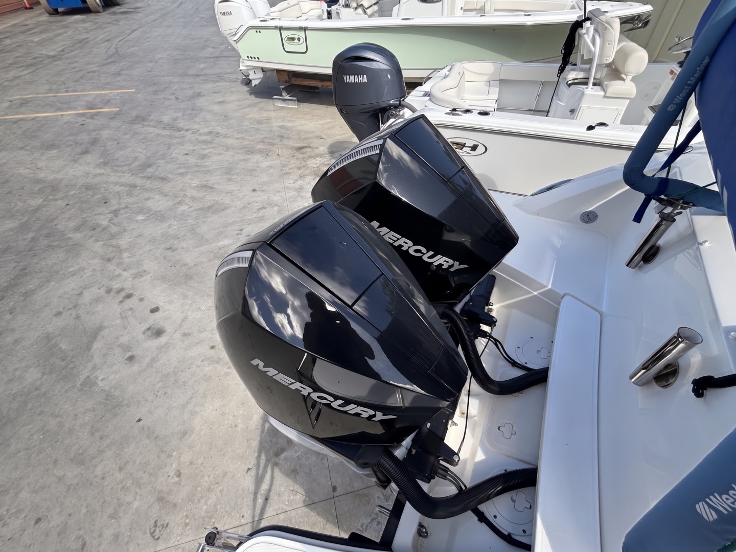 Boston Whaler-320 Vantage 2024 -Naples-Florida-United States-6187943 | Thumbnail