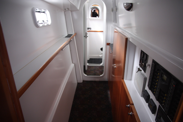 Custom-TLD Custom Power Cat 2004 -Sequim-Washington-United States-6203397