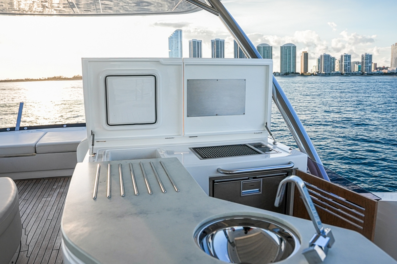 Sunseeker-76 YACHT 2019-SOLAIRE Aventura-Florida-United States-6204094 | Thumbnail