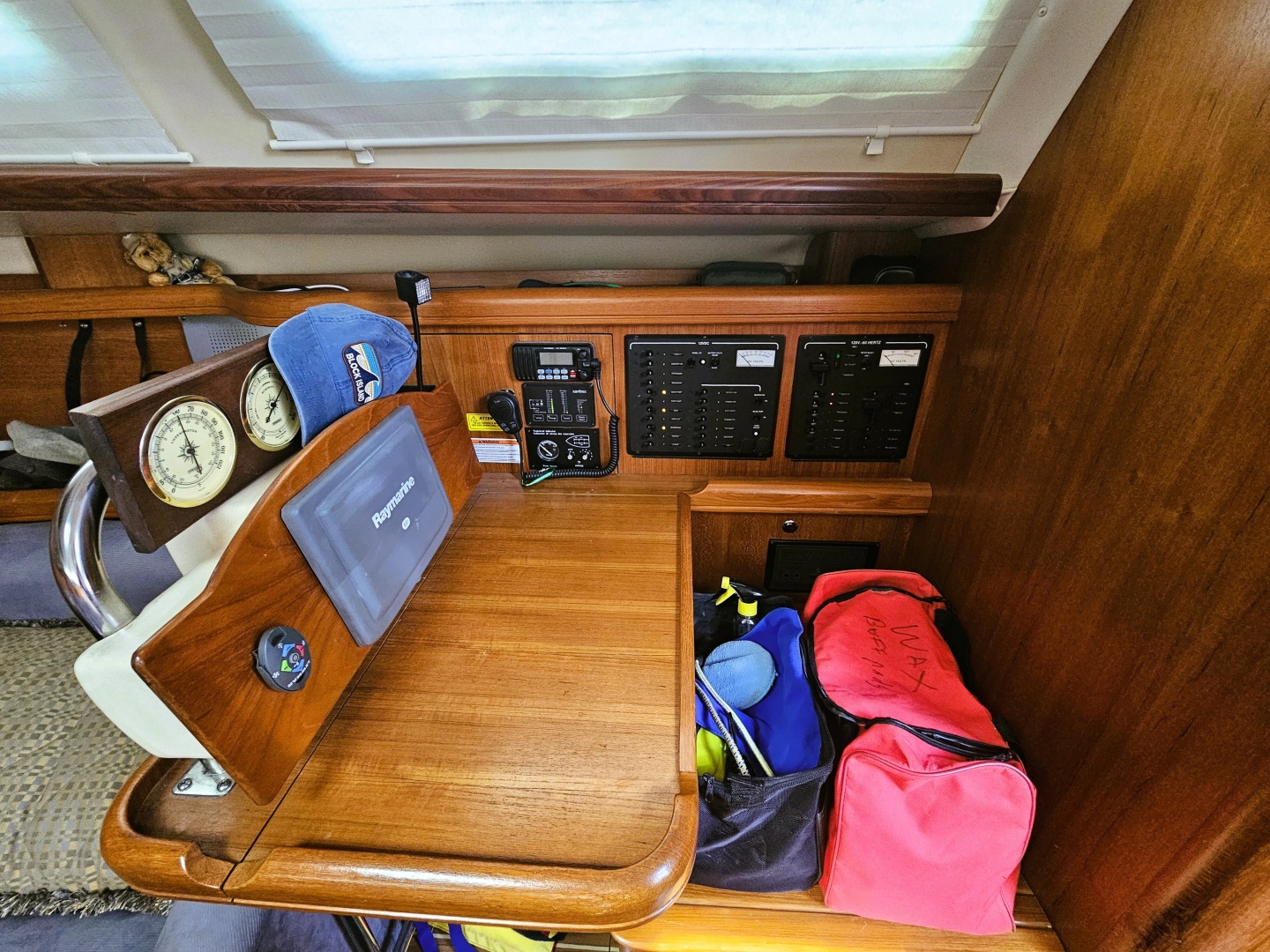 Hunter-41 DS 2007-Channel Surfer Port Washington-New York-United States-6204177 | Thumbnail