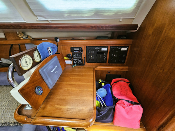 Hunter-41 DS 2007-Channel Surfer Port Washington-New York-United States-6204177