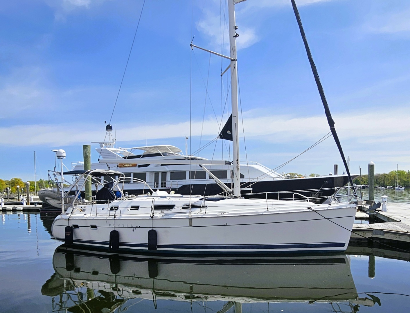 Hunter-41 DS 2007-Channel Surfer Port Washington-New York-United States-6204021 | Thumbnail