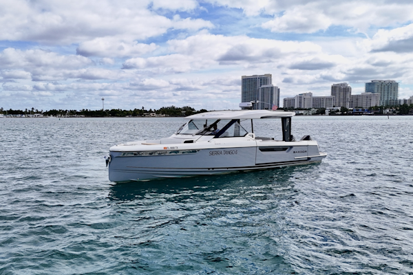 Saxdor-400 GTO 2025-SIERRA TANGO 6 MIAMI BEACH-Florida-United States-6205141