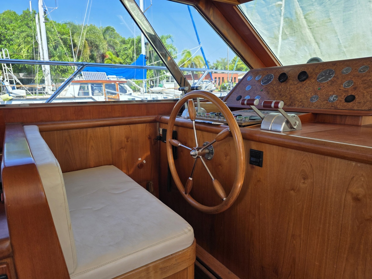 Horizon-Sundeck 2001 -Dania Beach-Florida-United States-6248258 | Thumbnail