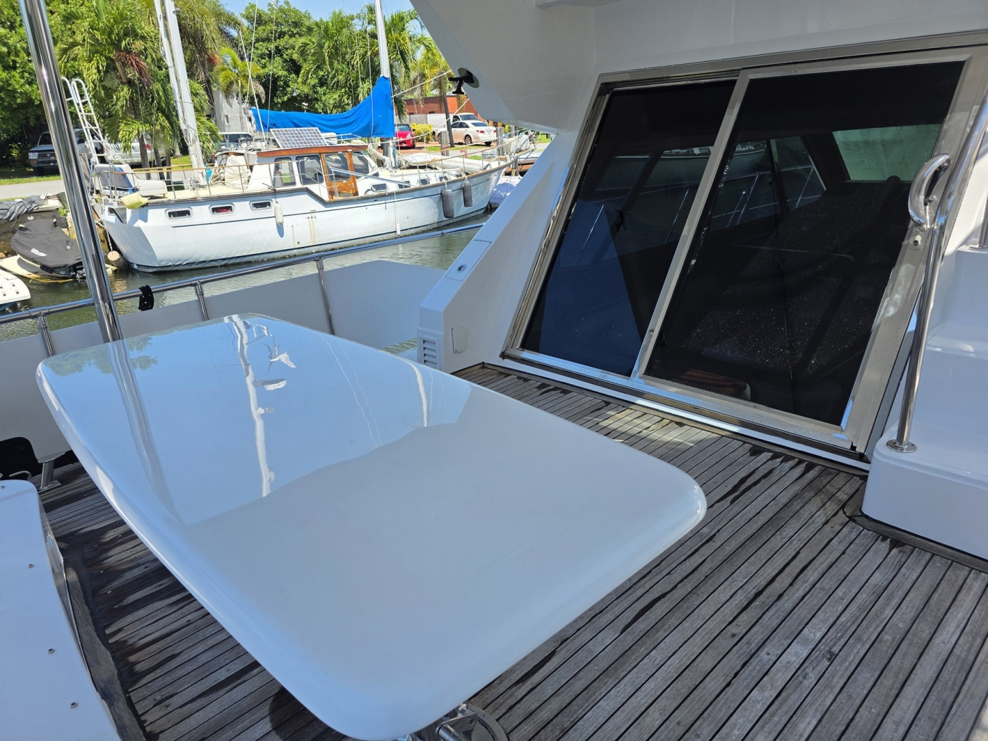 Horizon-Sundeck 2001 -Dania Beach-Florida-United States-6248252 | Thumbnail