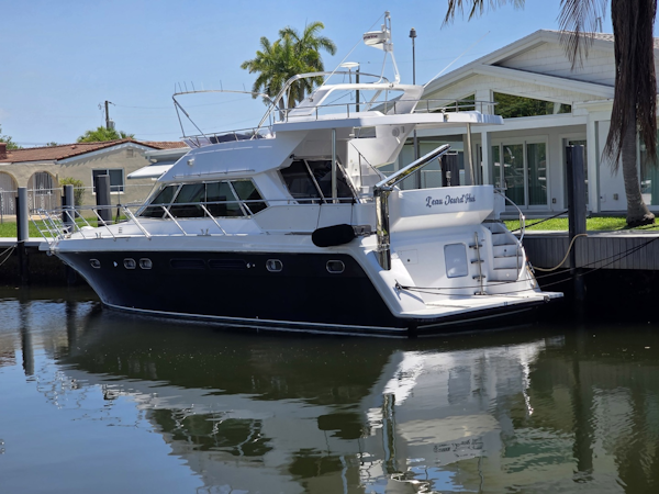 Horizon-Sundeck 2001 -Dania Beach-Florida-United States-6248249