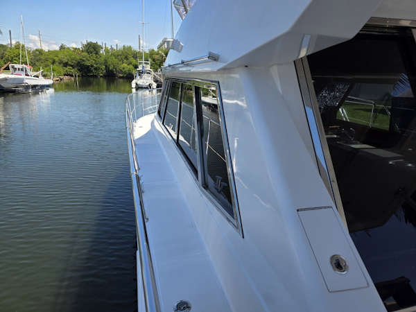 Horizon-Sundeck 2001 -Dania Beach-Florida-United States-6248253