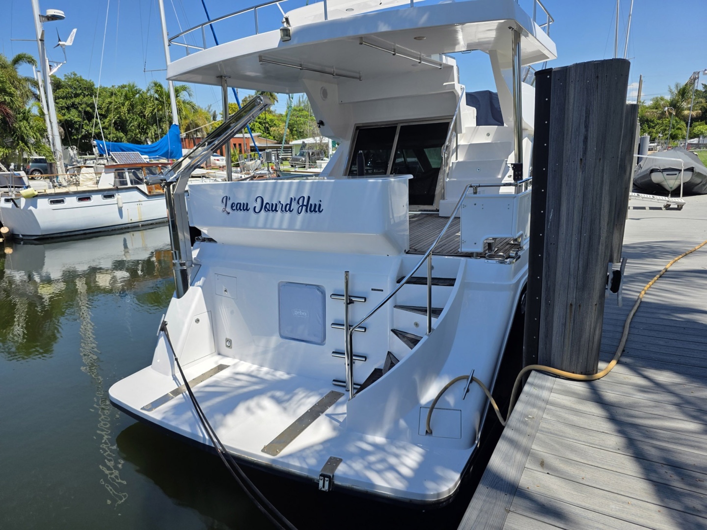 Horizon-Sundeck 2001 -Dania Beach-Florida-United States-6248250 | Thumbnail