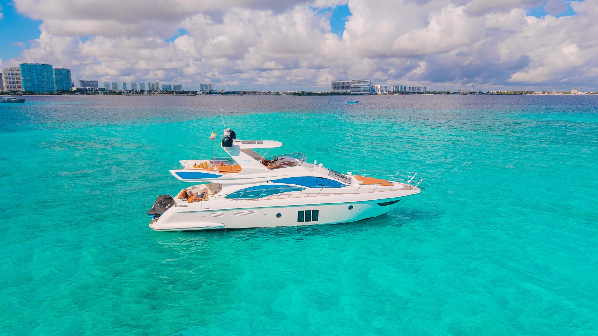 Azimut-58 Fly 2011-GOLDEN SUN Cancun-Mexico-6225229 | Thumbnail