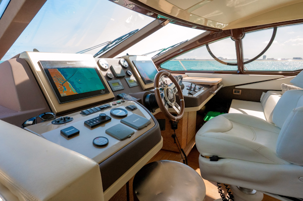 Azimut-58 Fly 2011-GOLDEN SUN Cancun-Mexico-6225250