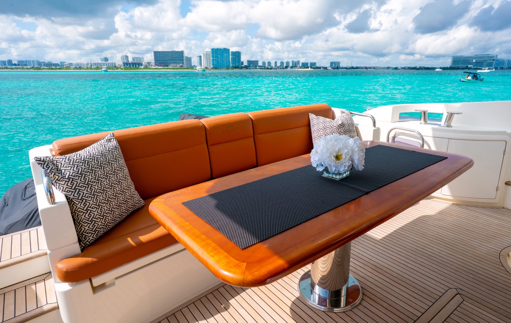 Azimut-58 Fly 2011-GOLDEN SUN Cancun-Mexico-6225260 | Thumbnail