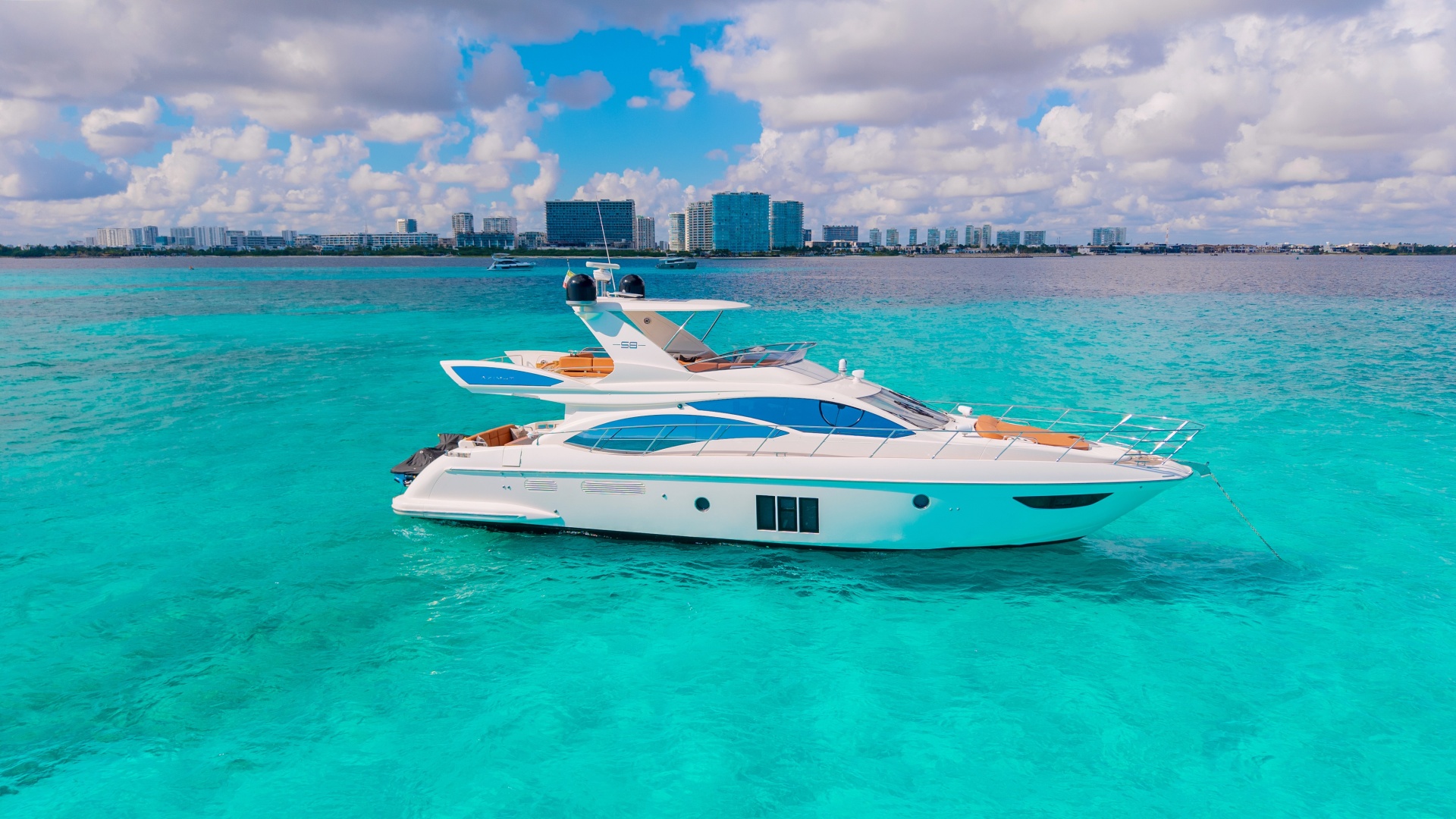 Azimut-58 Fly 2011-GOLDEN SUN Cancun-Mexico-6225230 | Thumbnail