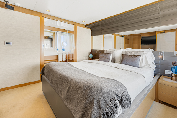 Ferretti Yachts-F800 2013-PAPAITO LA PAZ-Mexico-6225356