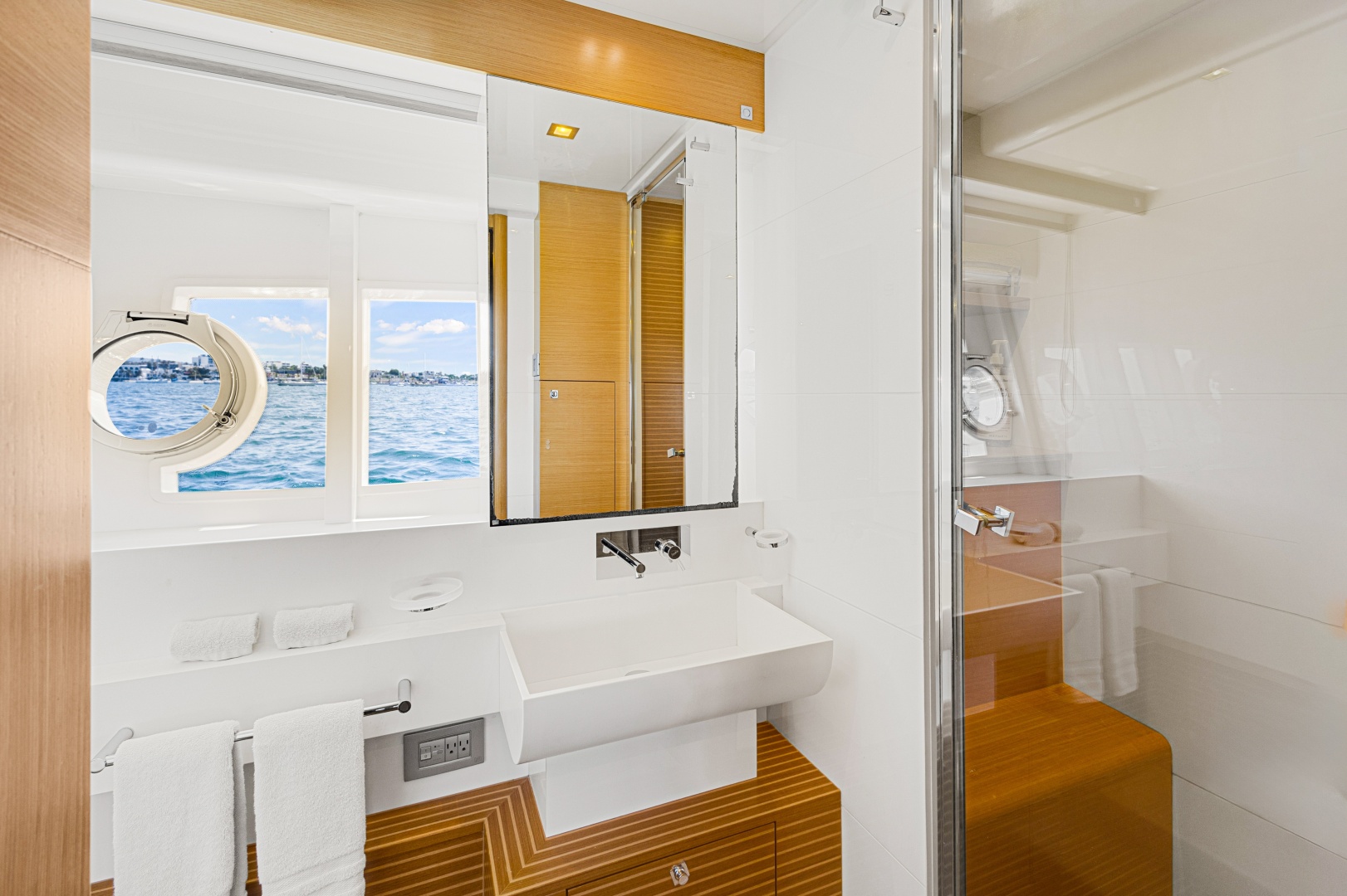 Ferretti Yachts-F800 2013-PAPAITO LA PAZ-Mexico-6225340 | Thumbnail
