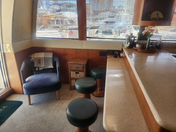 Carver-Voyager 1998-Moonstruck Charlestown-Massachusetts-United States-6230171