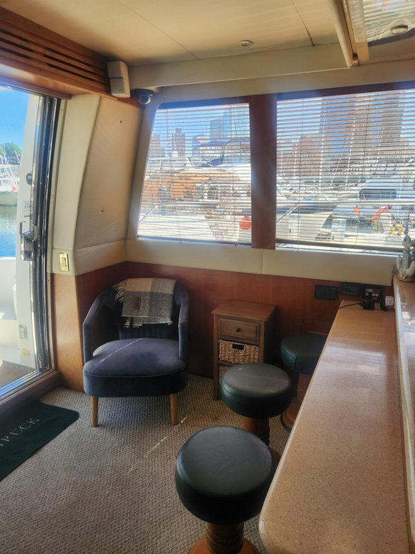 Carver-Voyager 1998-Moonstruck Charlestown-Massachusetts-United States-6230173