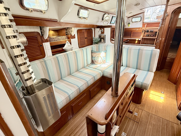 Tayana-Vancouver 42 1985-Makai Tracys Landing-Maryland-United States-6234804