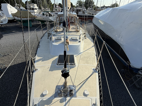 Tayana-Vancouver 42 1985-Makai Tracys Landing-Maryland-United States-6234786