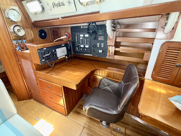 Tayana-Vancouver 42 1985-Makai Tracys Landing-Maryland-United States-6234800