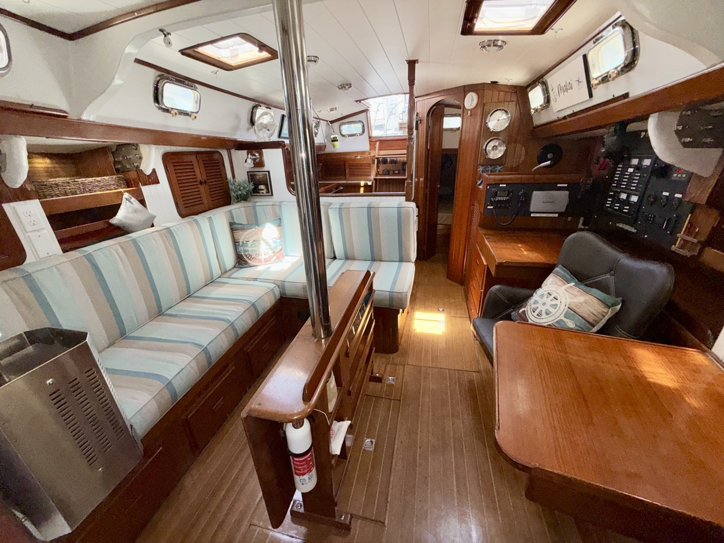 Tayana-Vancouver 42 1985-Makai Tracys Landing-Maryland-United States-6234799 | Thumbnail