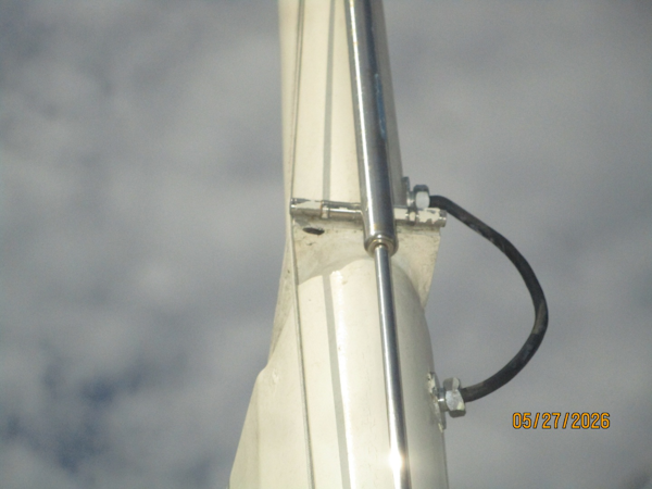 Hatteras-LRC 1981-RoBoat East Dubuque-Illinois-United States-42 Hatteras mast hinge1-6248091