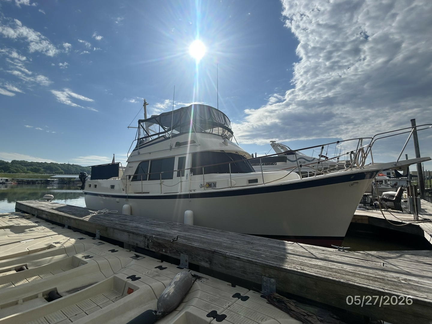 Hatteras-LRC 1981-RoBoat East Dubuque-Illinois-United States-42 Hatteras starboard forward profile-6248119 | Thumbnail