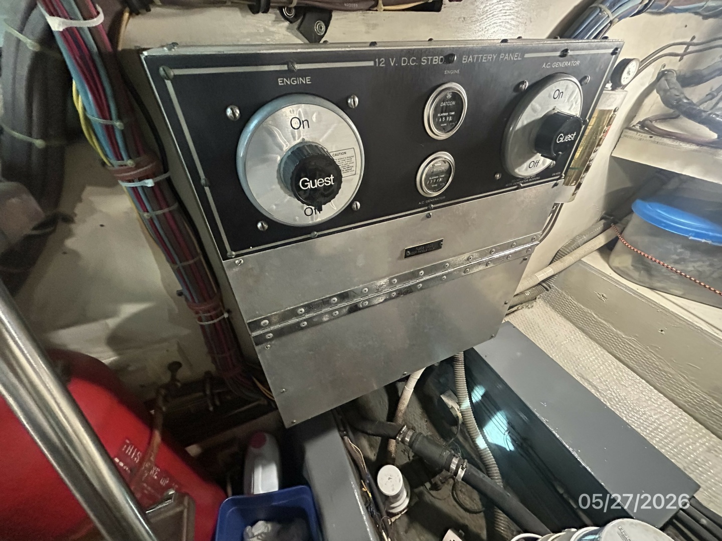 Hatteras-LRC 1981-RoBoat East Dubuque-Illinois-United States-42 Hatteras engine room starboard electrical panel-6248057 | Thumbnail
