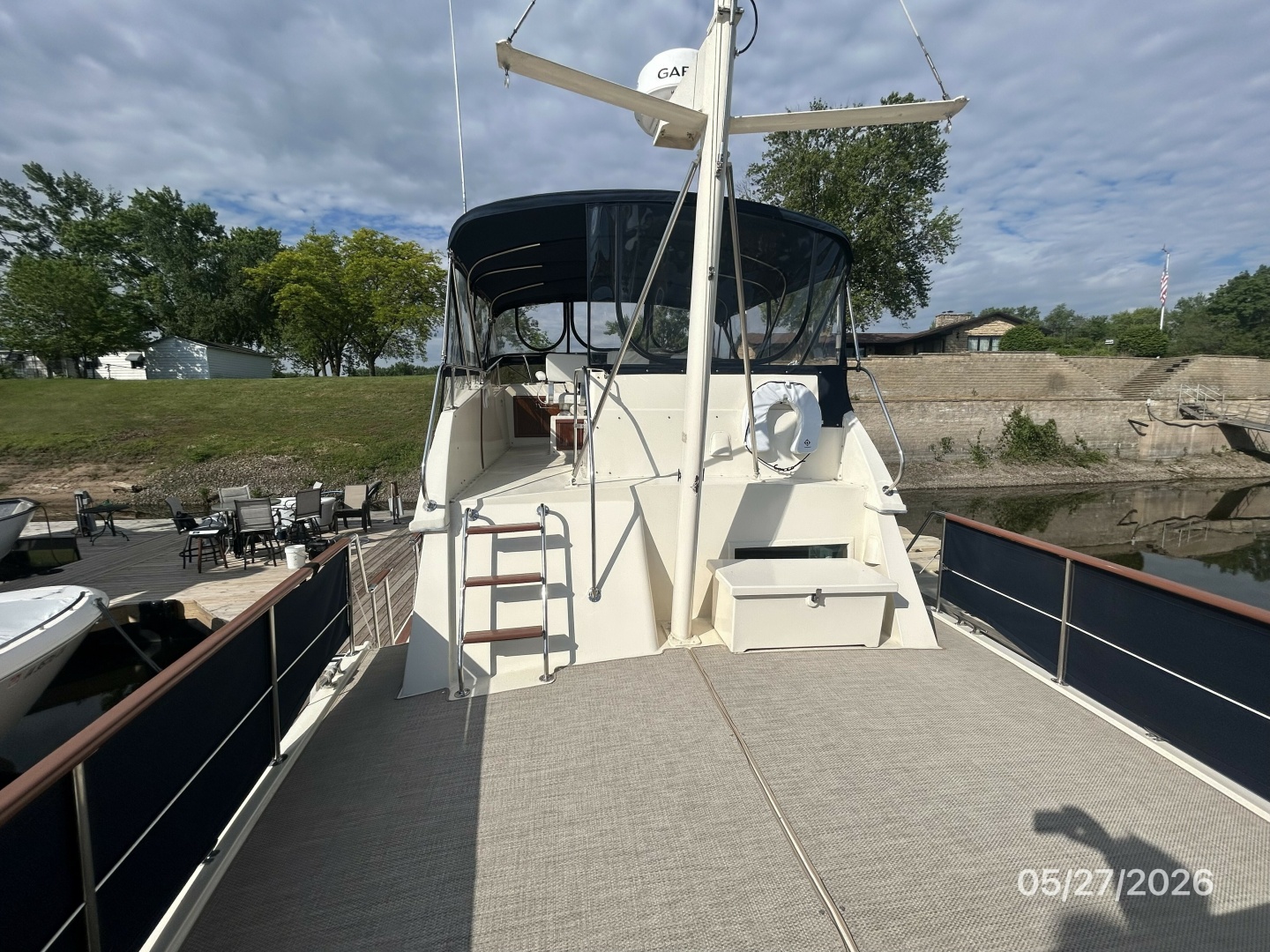 Hatteras-LRC 1981-RoBoat East Dubuque-Illinois-United States-42 Hatteras sundeck forward-6248125 | Thumbnail