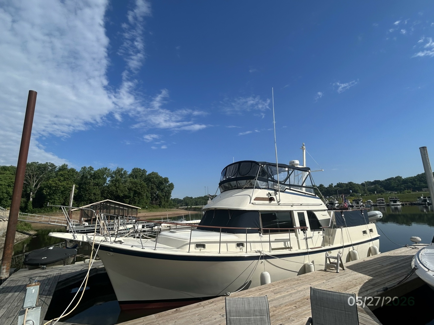 Hatteras-LRC 1981-RoBoat East Dubuque-Illinois-United States-42 Hatteras port forward profile2-6248101 | Thumbnail
