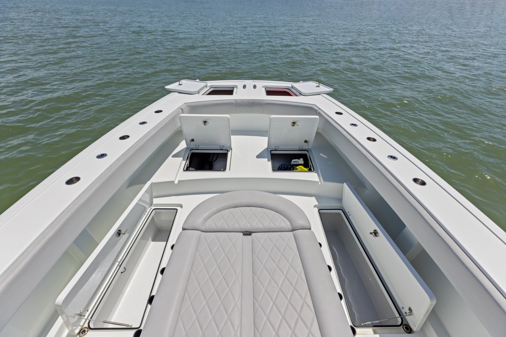 Freeman-42 LR 2020 -St Petersburg-Florida-United States-6248667 | Thumbnail