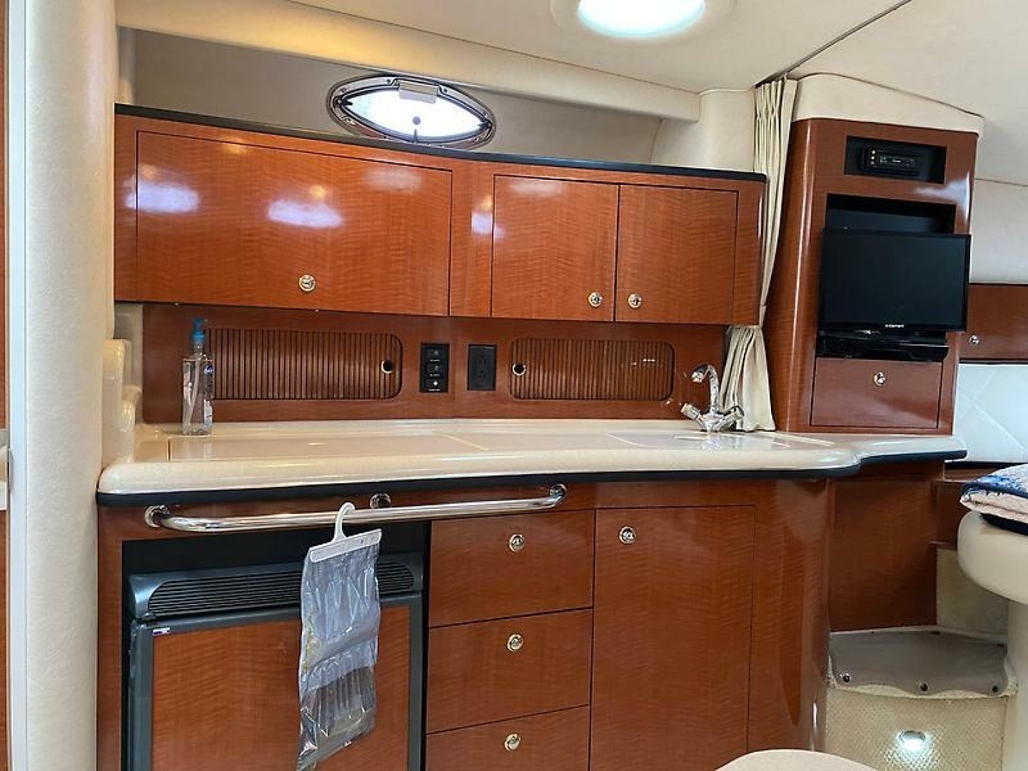 Sea Ray-320 Sundancer 2004 -Westbrook-Connecticut-United States-6248775 | Thumbnail