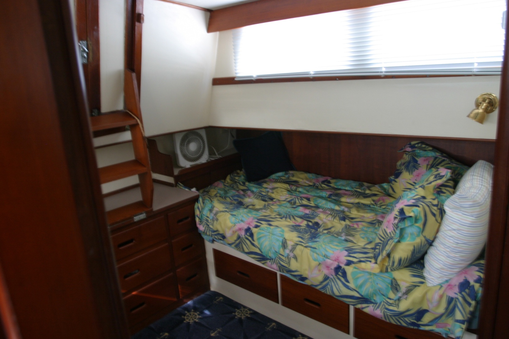 Grand Banks-Classic 1979-Texas Lady Corpus Christi-Texas-United States-6284789 | Thumbnail