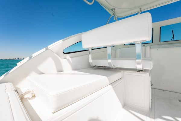 Luhrs-320 Open 2004 -Coral Gables-Florida-United States-6251368