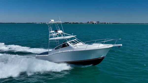 Luhrs-320 Open 2004 -Coral Gables-Florida-United States-6251407
