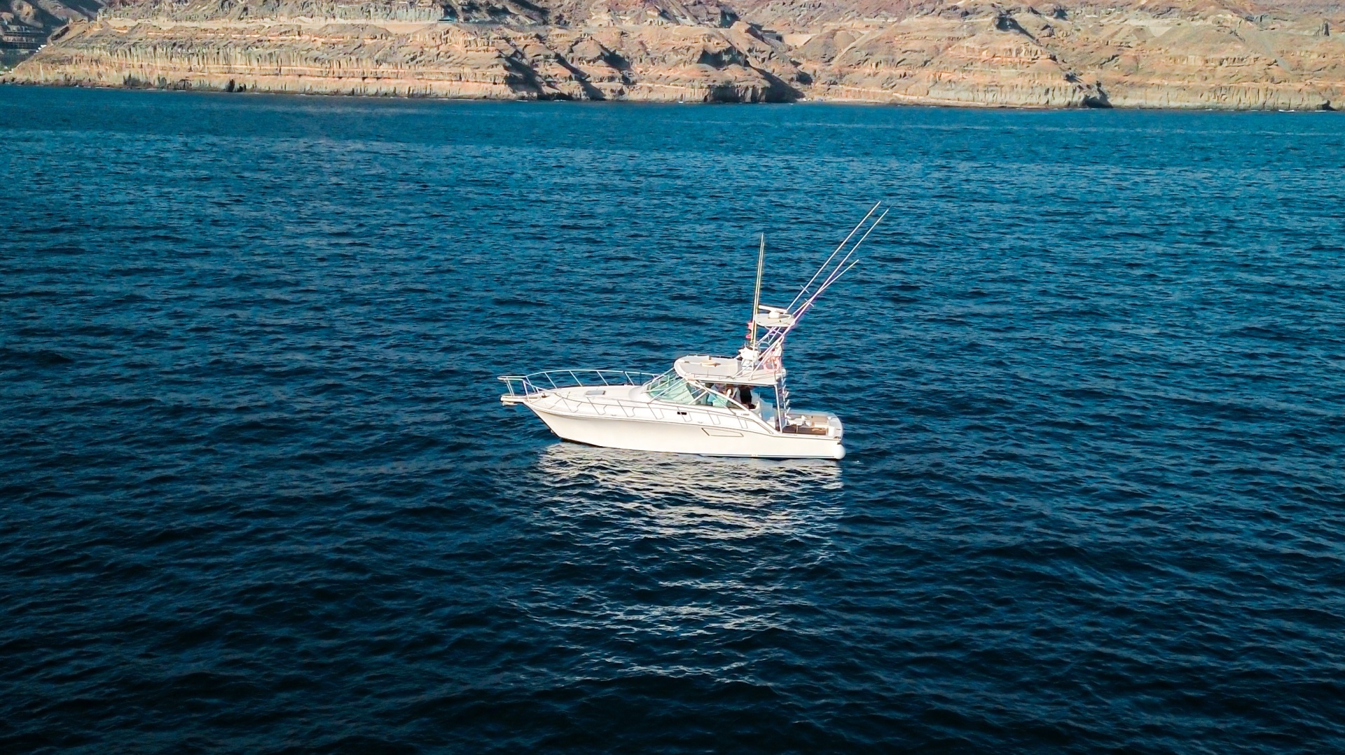 Cabo-40 Hardtop Express 2005-Jurate Madeira-Portugal-6251421 | Thumbnail