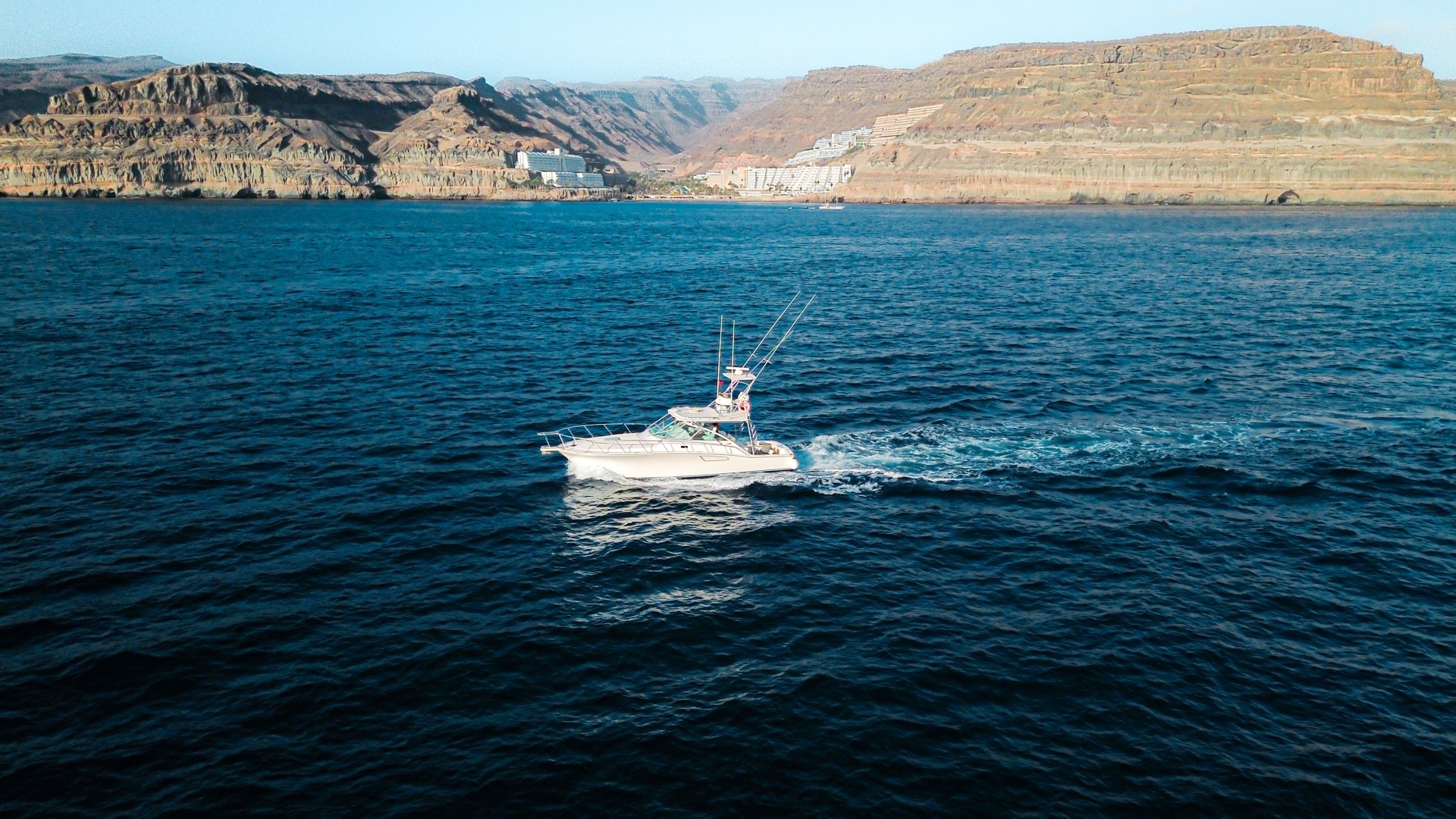 Cabo-40 Hardtop Express 2005-Jurate Madeira-Portugal-6251424 | Thumbnail