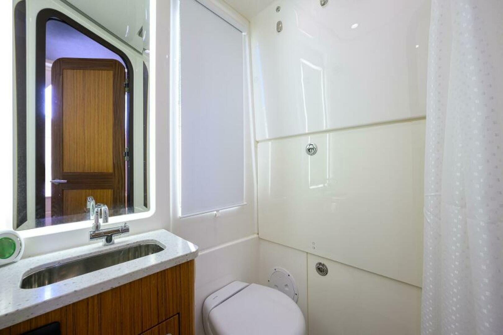 Solace-Center Console 2021-41 Solace 2021 Fort Lauderdale-Florida-United States-Solace 41 Cabin, Head-6254220 | Thumbnail